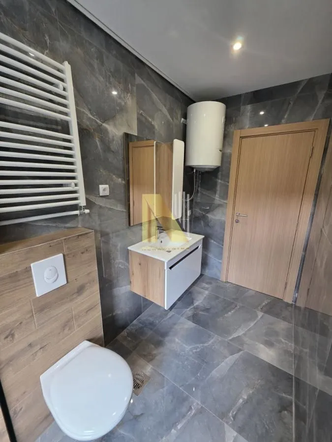 Prodaja, dvosoban stan, 49m², Grbavica, Novi Sad Sve Podlokacije