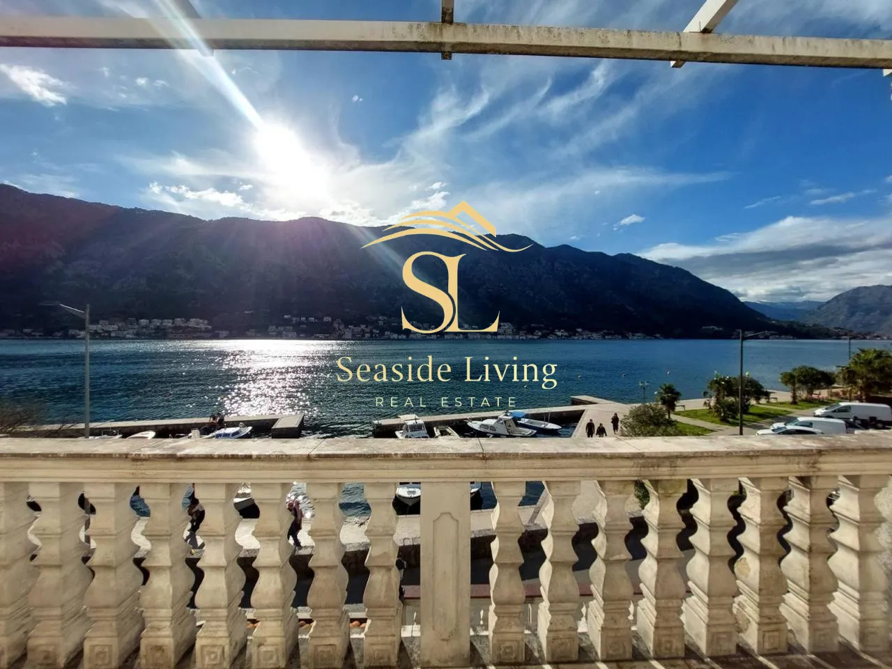 Rent, three bedroom apartment, 130m², Dobrota, Kotor