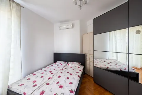 Rent, two bedroom apartment, 57m², Bečići, Budva - image 8