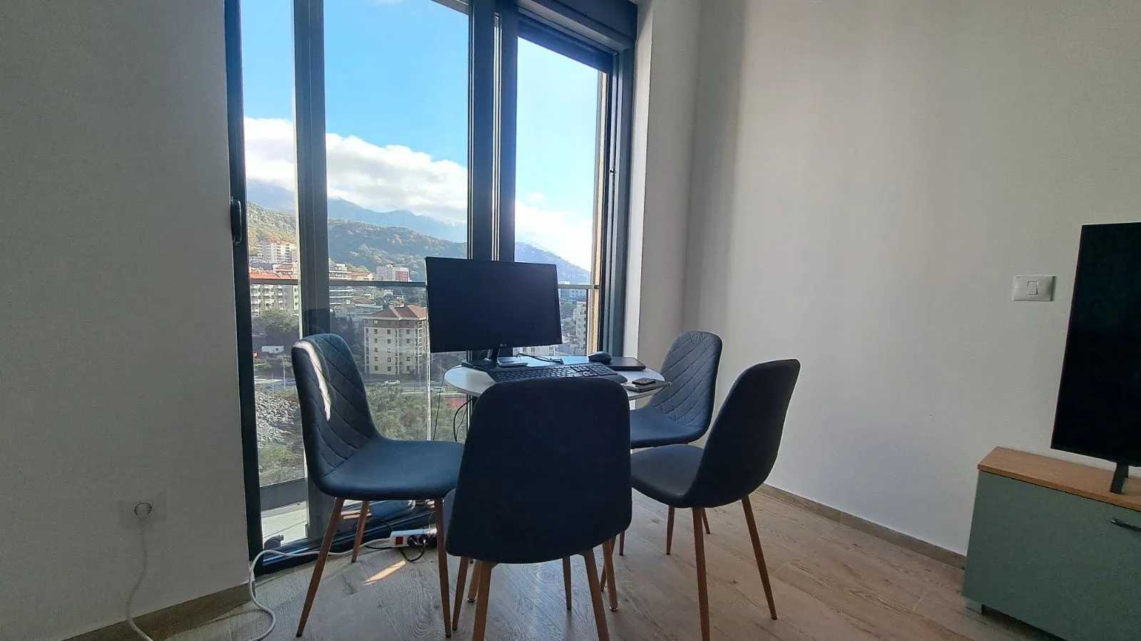 Prodaja, jednosoban stan, 26m², Bečići, Budva