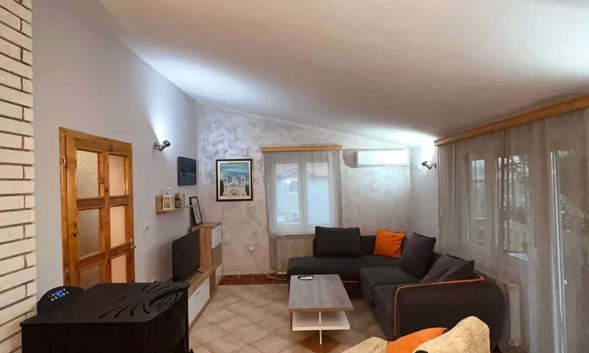 Rent, three bedroom apartment, 100m², Zabjelo, Podgorica