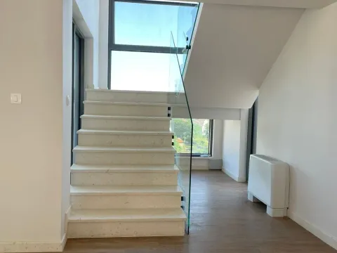Rent, house, 300m², Vranići, Podgorica - image 6