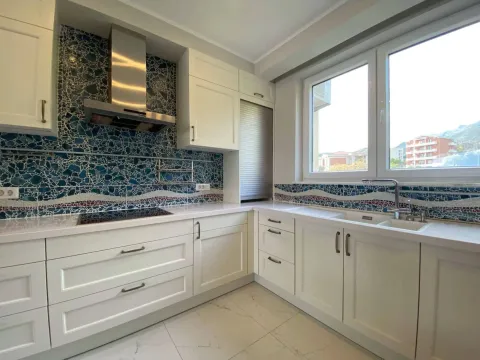 Sale, apartment, 131m², Bečići, Budva - image 2