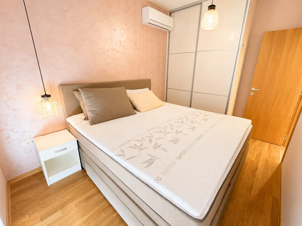 Rent, two bedroom apartment, 58m², Blok 9, Podgorica