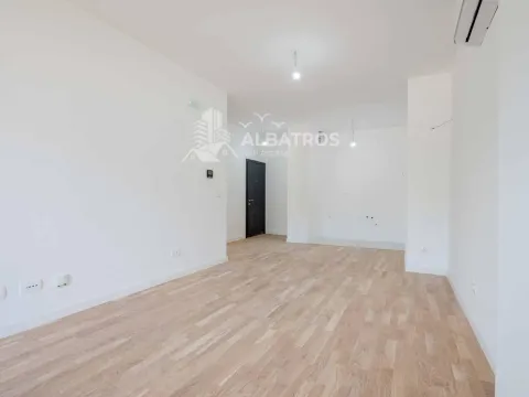 Prodaja, jednosoban stan, 65m², Bar, Crna Gora - image 15