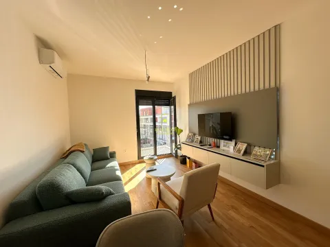 Prodaja, jednosoban stan, 41m², Tološi, Podgorica - image 2