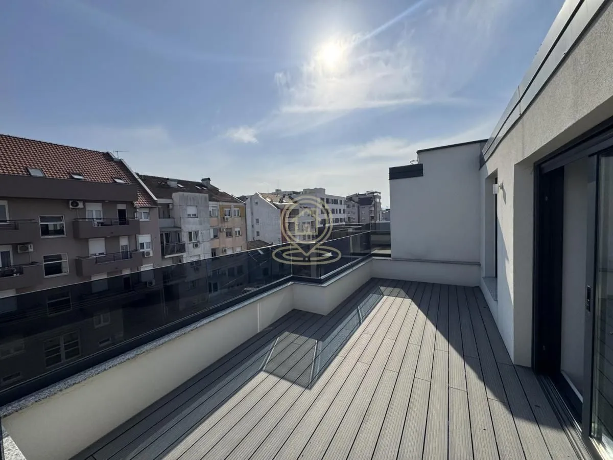 Prodaja, stan, 140m², Bulevar Evrope, Novi Sad Sve Podlokacije