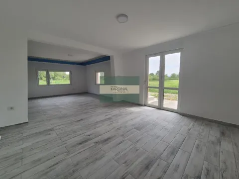 Prodaja, kuća, 151m², Kočino Selo, Jagodina - image 21