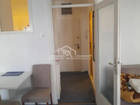 Rent, one bedroom apartment, 29m², Čukarička Padina, Beograd - image 5