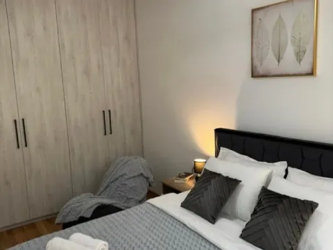 Rent, two bedroom apartment, 71m², Mažina, Tivat - image 8