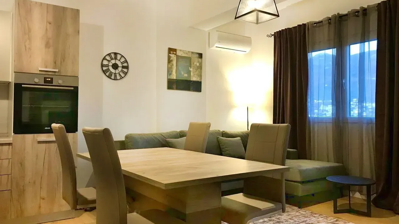 Sale, two bedroom apartment, 54m², Centar, Bar