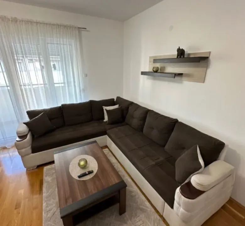 Rent, one bedroom apartment, 47m², Podgorica, Crna Gora
