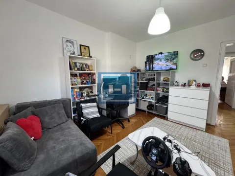 Sale, two bedroom apartment, 56m², Centar, Ćuprija - image 11