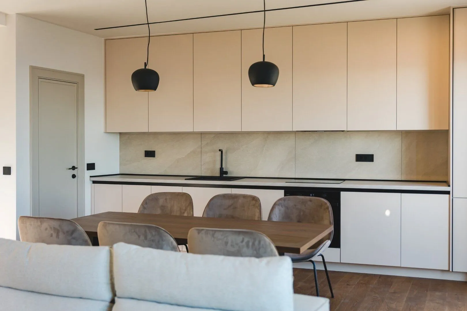 Prodaja, kuća, 197m², Reževići, Budva