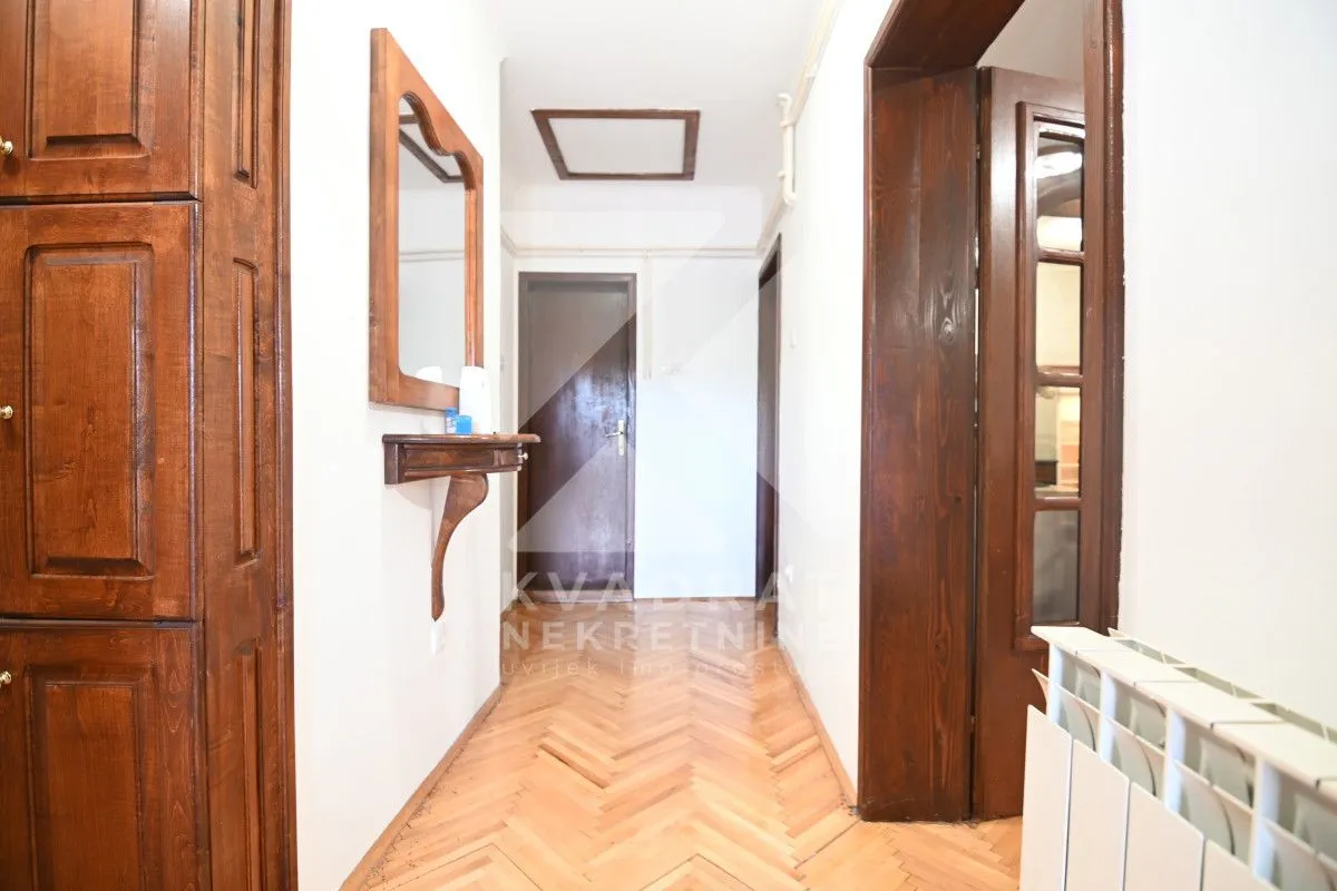 Prodaja, kuća, 240m², Zabjelo, Podgorica