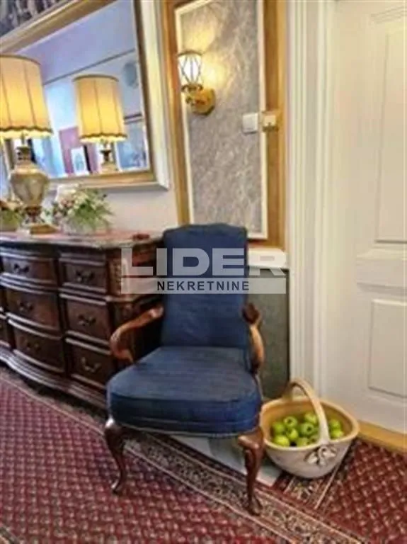 Sale, one bedroom apartment, 41m², Stari Grad, Beograd