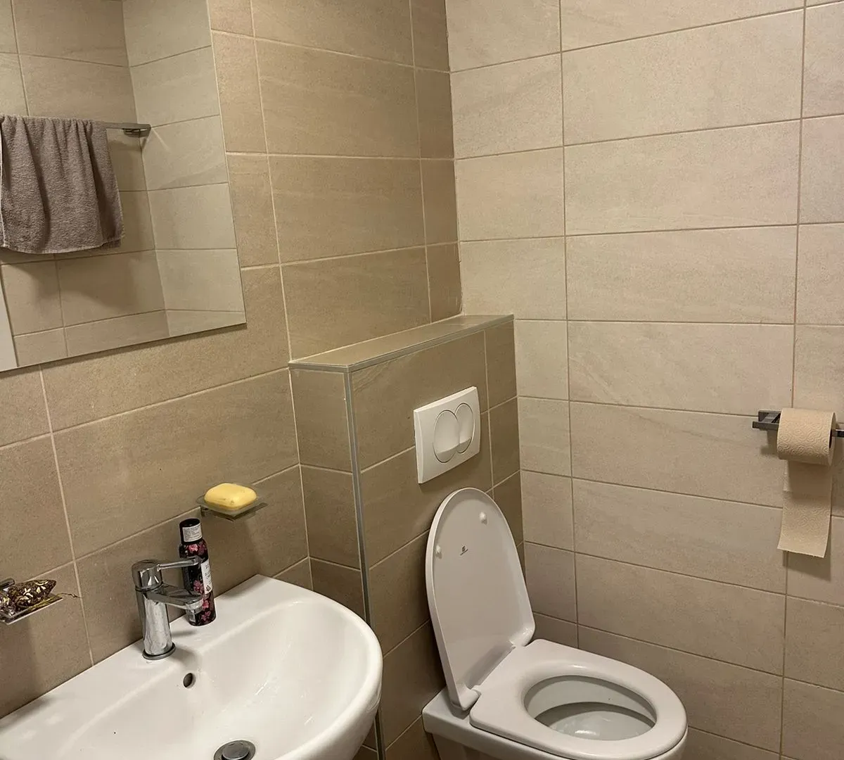 Izdavanje, stan, 65m², Zagorič, Podgorica