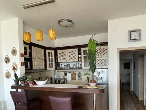 Sale, three bedroom apartment, 98m², Bečići, Budva - image 8