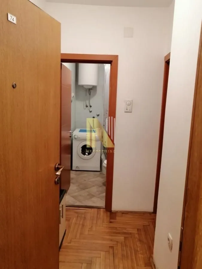 Rent, studio apartment, 25m², Podbara, Novi Sad Sve Podlokacije