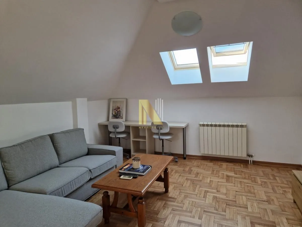 Izdavanje, dvosoban stan, 47m², Liman 1, Novi Sad Sve Podlokacije