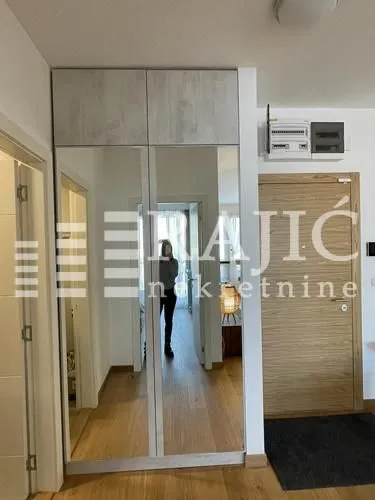 Rent, two bedroom apartment, 56m², Novi Beograd Blok 65, Novi Beograd Sve Podlokacije