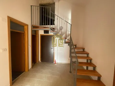 Prodaja, trosoban stan, 147m², Centar, Budva - image 13