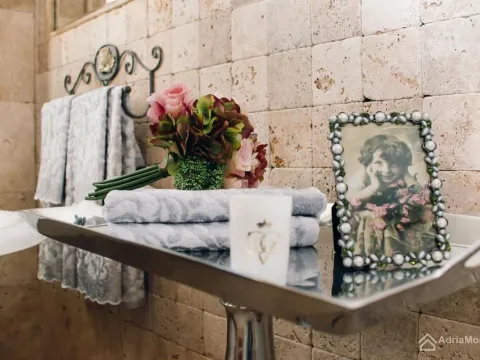 Prodaja, kuća, 550m², Reževići, Budva - image 12