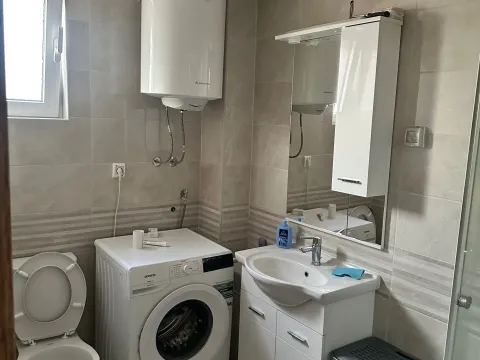 Izdavanje, jednosoban stan, 45m², Zagorič, Podgorica - image 5