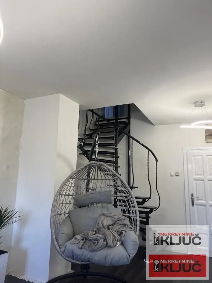 Prodaja, stan, 101m², Nova Detelinara, Novi Sad Sve Podlokacije