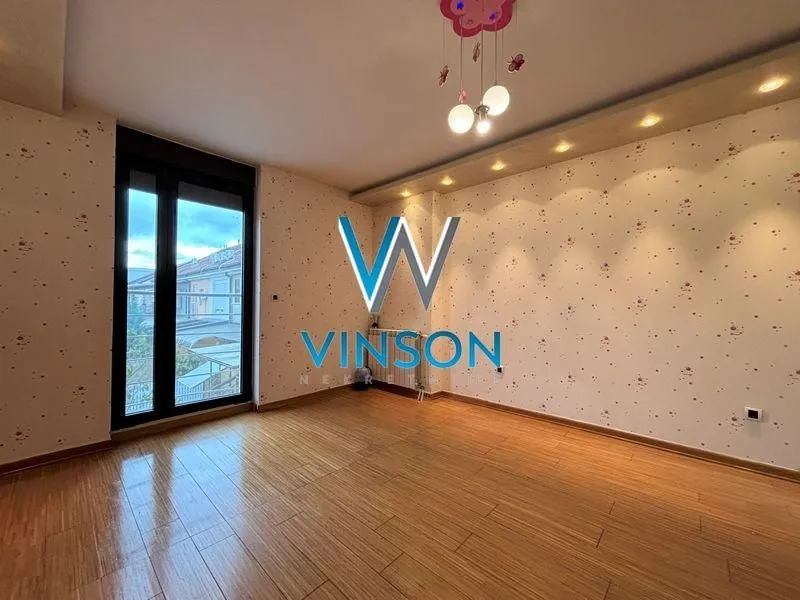 Rent, house, 140m², Lipov gaj, Novi Sad Sve Podlokacije