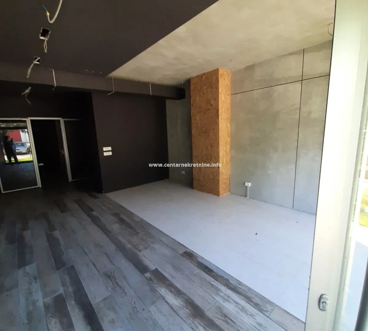 Sale, office space, 103m², Preko Morače, Podgorica