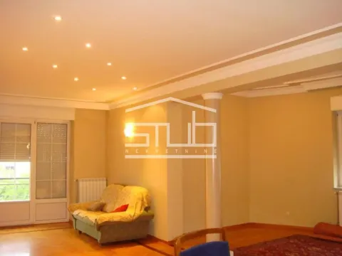 Sale, house, 531m², Zvezdin Stadion, Beograd - image 8