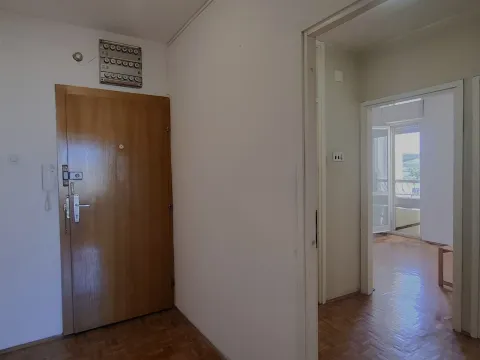 Sale, two bedroom apartment, 66m², Centar, Bar - image 13