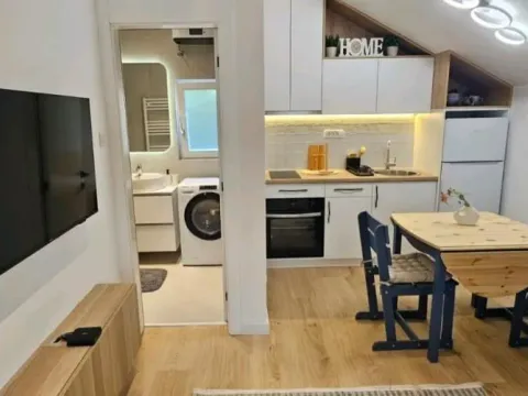 Izdavanje, jednosoban stan, 36m², Centar, Novi Sad - image 4