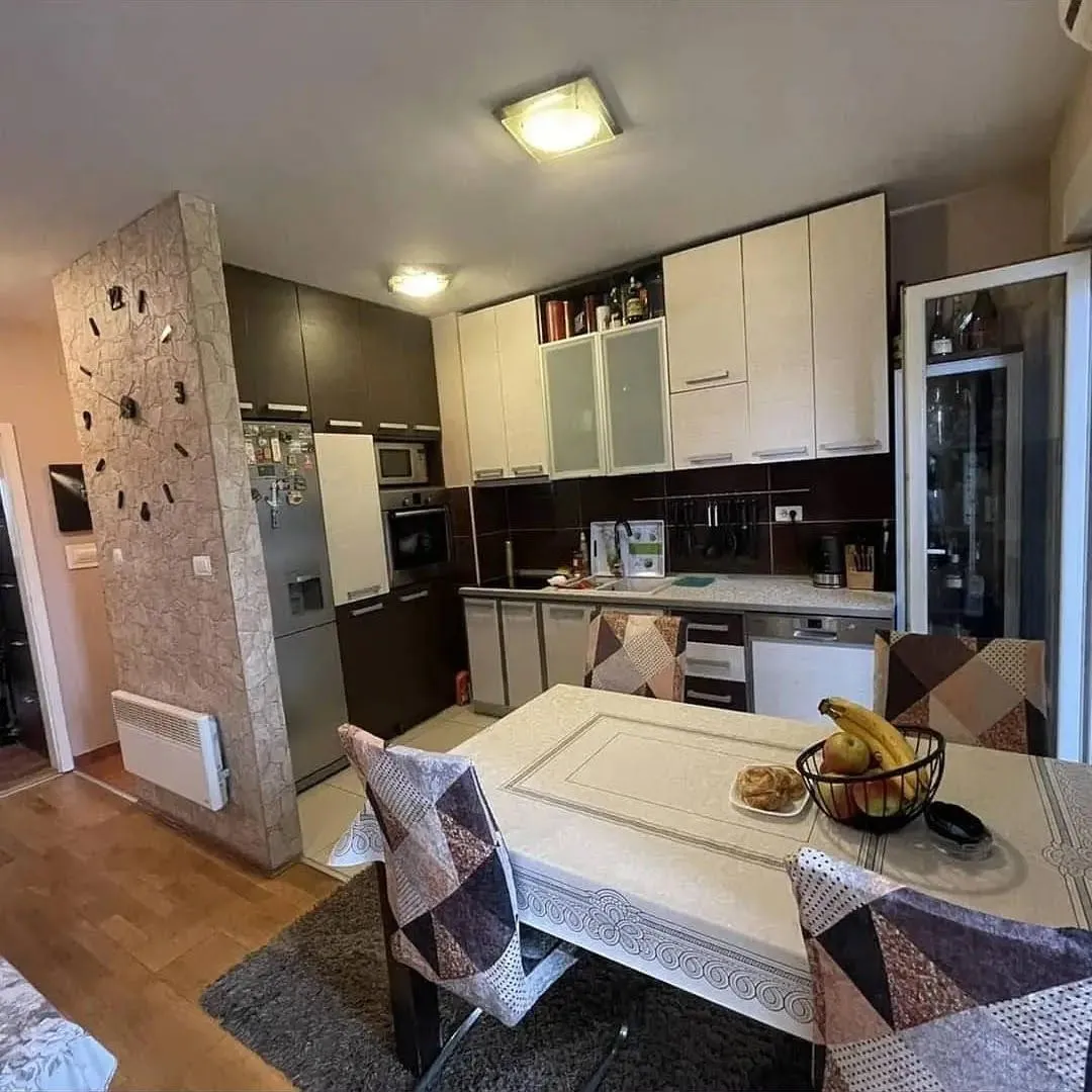 Prodaja, trosoban stan, 90m², Ljubović, Podgorica