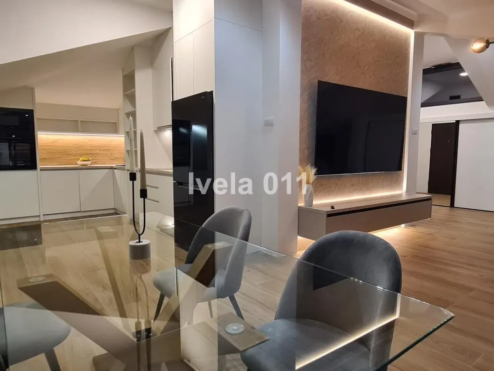 Prodaja, trosoban stan, 360m², Savski Venac, Beograd