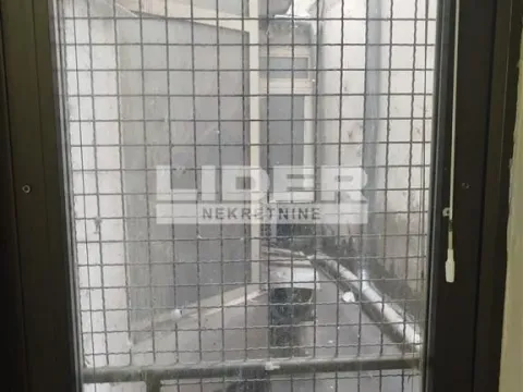 Prodaja, dvosoban stan, 65m², Stari Grad, Beograd - image 9