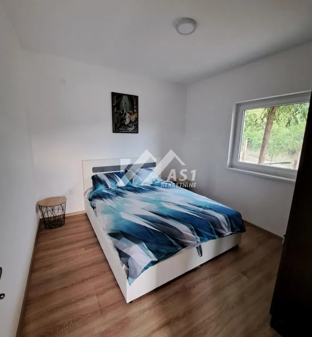 Izdavanje, kuća, 140m², Sremska Kamenica, Petrovaradin