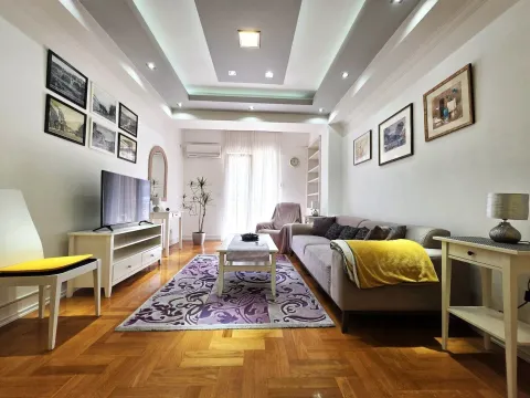 Izdavanje, stan, 93m², City Kvart, Podgorica - image 1