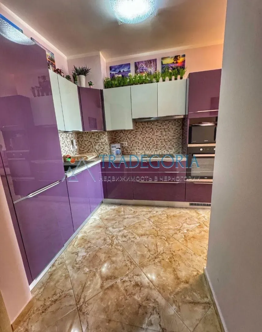 Prodaja, dvosoban stan, 74m², Dobra Voda, Bar