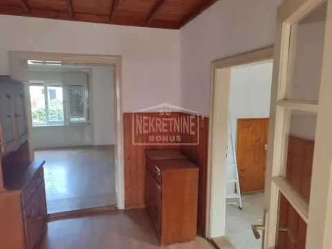 Prodaja, kuća, 88m², Mali Radanovac, Subotica - image 2