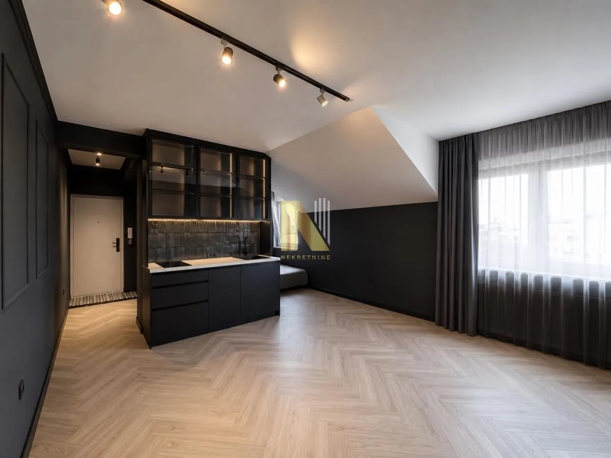 Prodaja, garsonjera, 27m², Kej, Novi Sad Sve Podlokacije