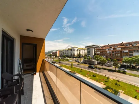 Rent, two bedroom apartment, 72m², Stari Aerodrom, Podgorica - image 15