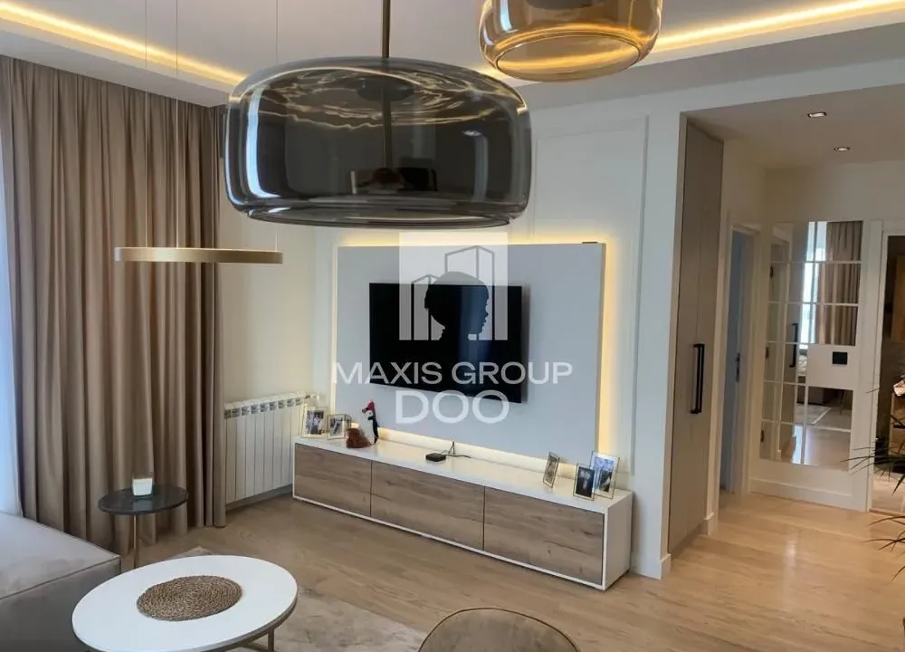 Prodaja, dvosoban stan, 56m², Savski Venac, Beograd