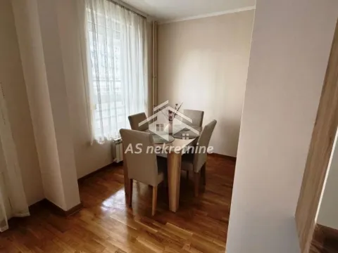 Izdavanje, dvosoban stan, 69m², Novi Beograd Blok 67, Novi Beograd Sve Podlokacije - image 4