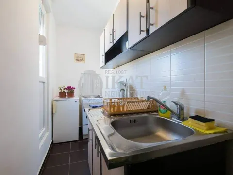 Izdavanje, jednosoban stan, 40m², Savski Venac, Beograd - image 7