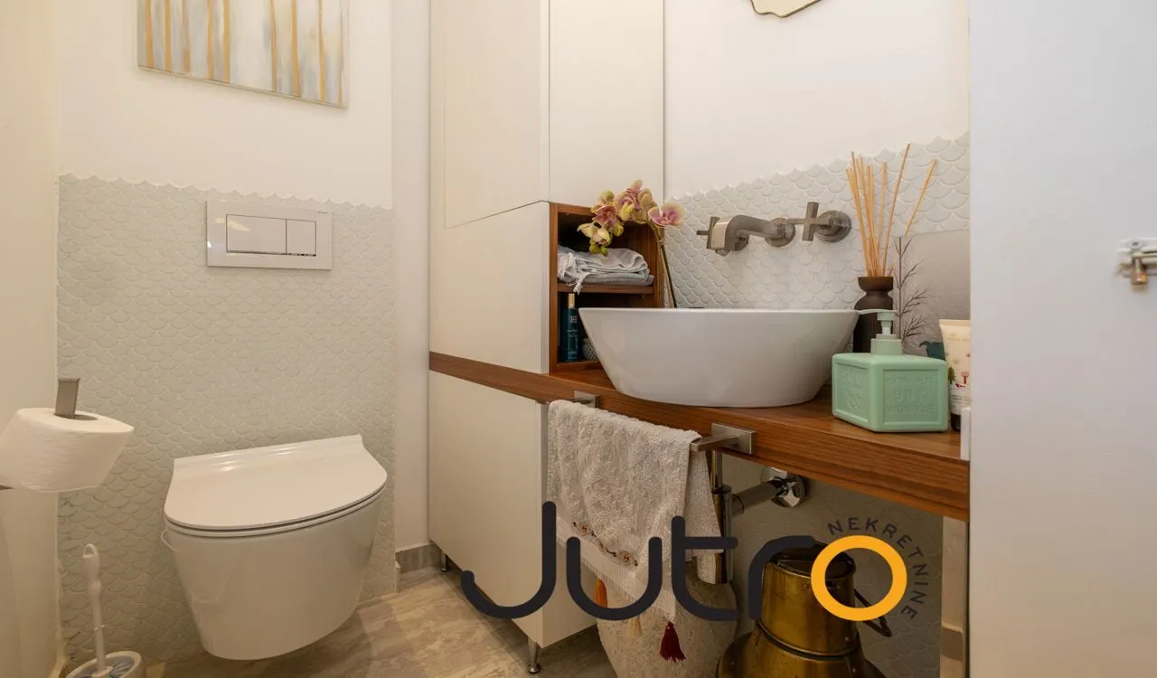 Prodaja, trosoban stan, 122m², Podgorica, Crna Gora