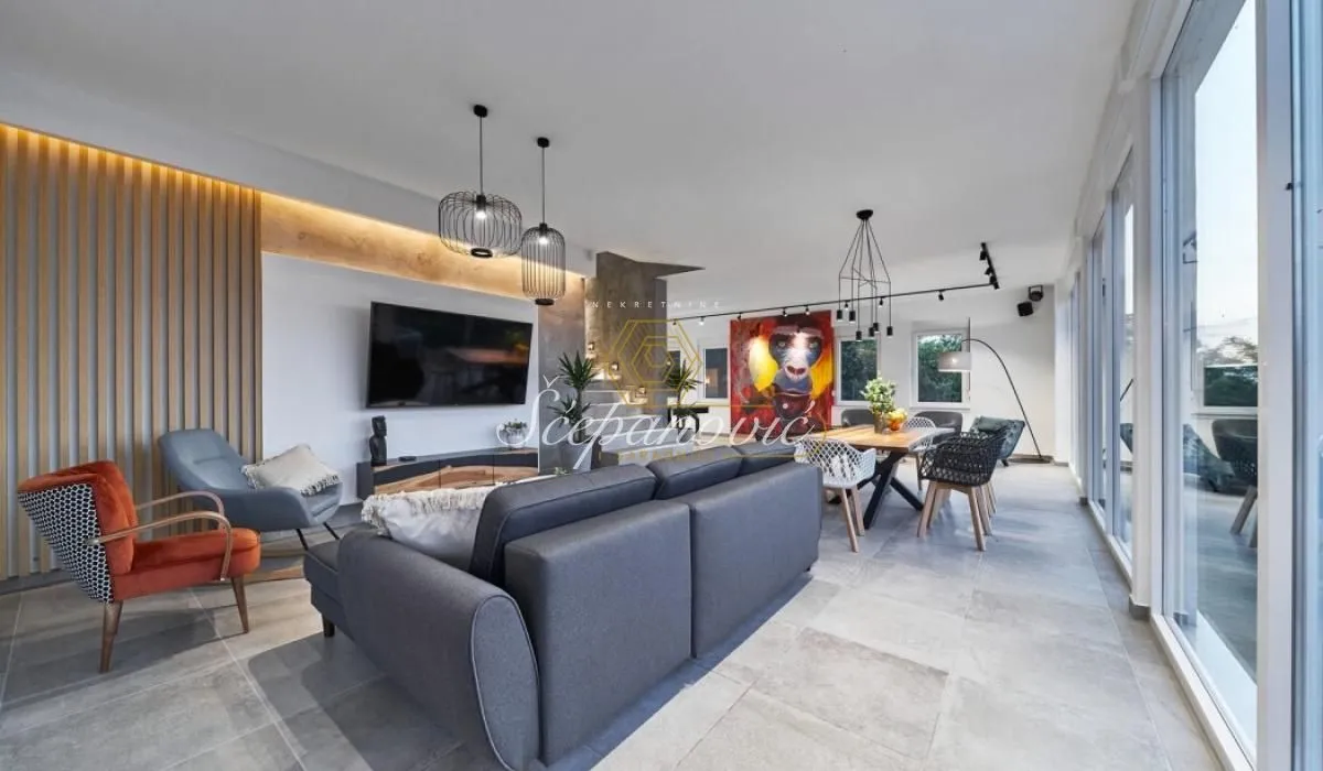 Rent, house, 295m², Sremski Karlovci, Novi Sad