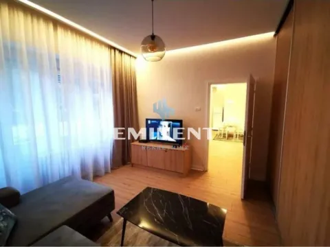 Rent, two bedroom apartment, 51m², Savski Venac, Beograd - image 3