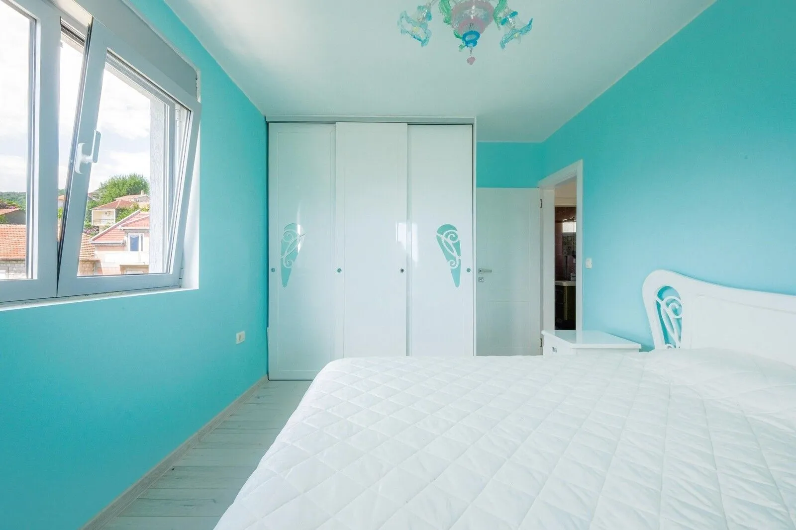 Prodaja, trosoban stan, 116m², Tivat, Crna Gora
